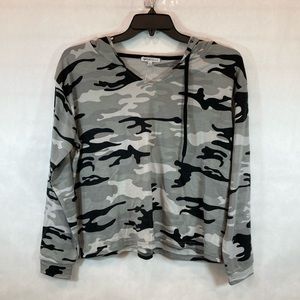 NWT -Womens Long Sleeve Active Top - Sportelle